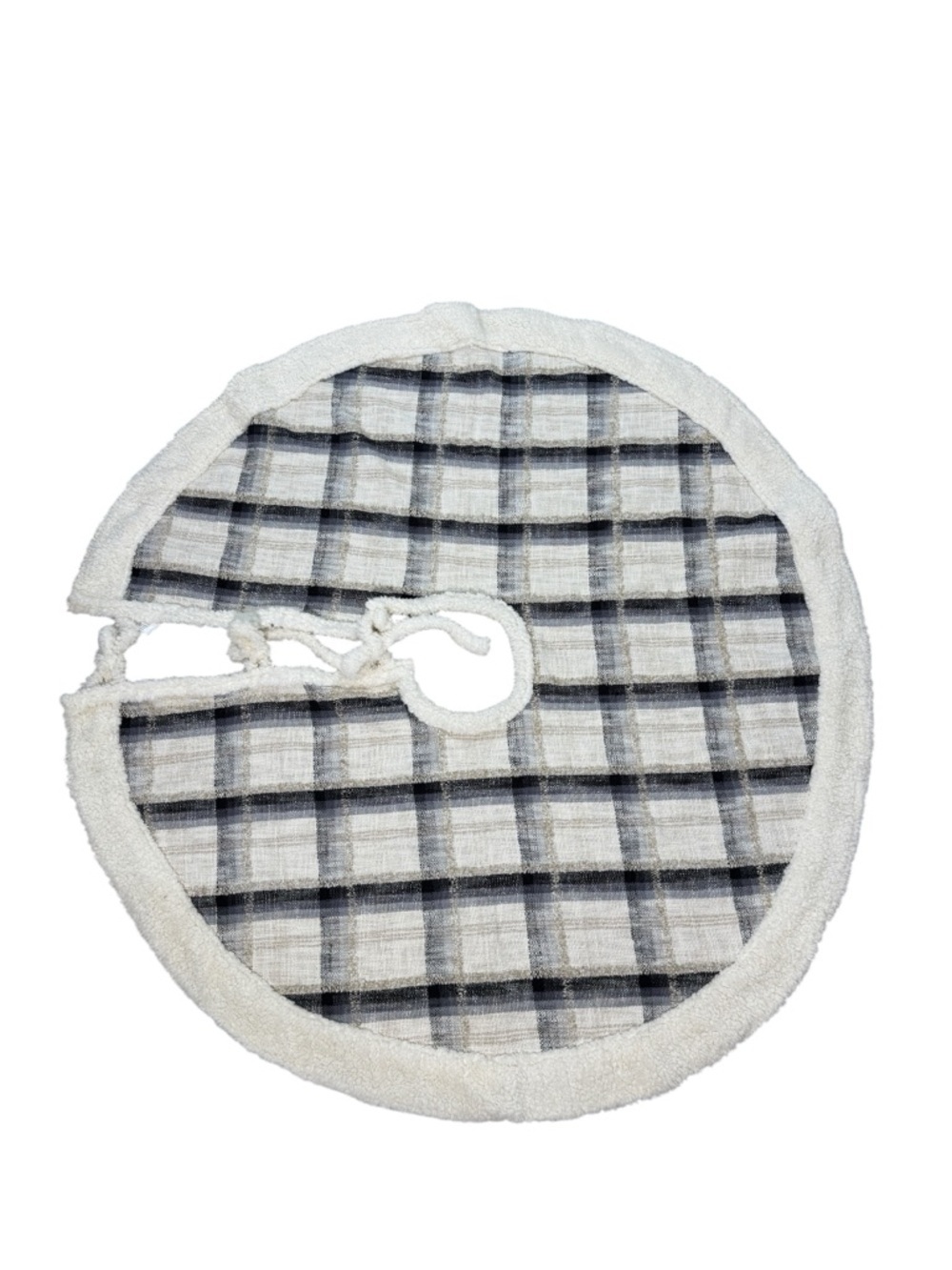 Winter Wonderland Black & White Buffalo Plaid Sherpa Christmas Tree Skirt 50" - Picture 1 of 11